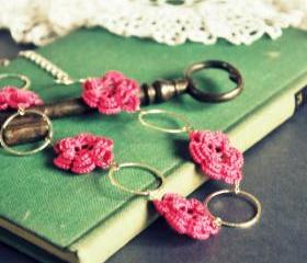 Cerise Pink Flower Necklace